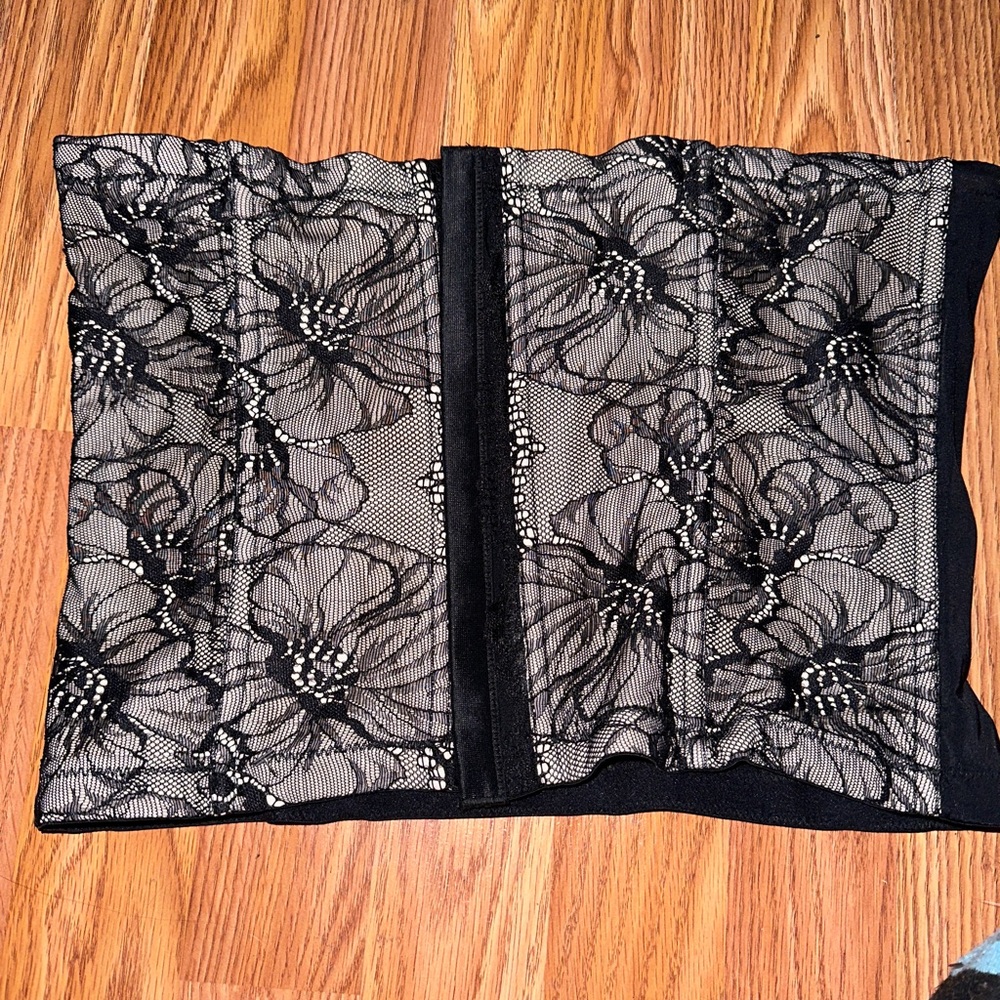 Waist trainer